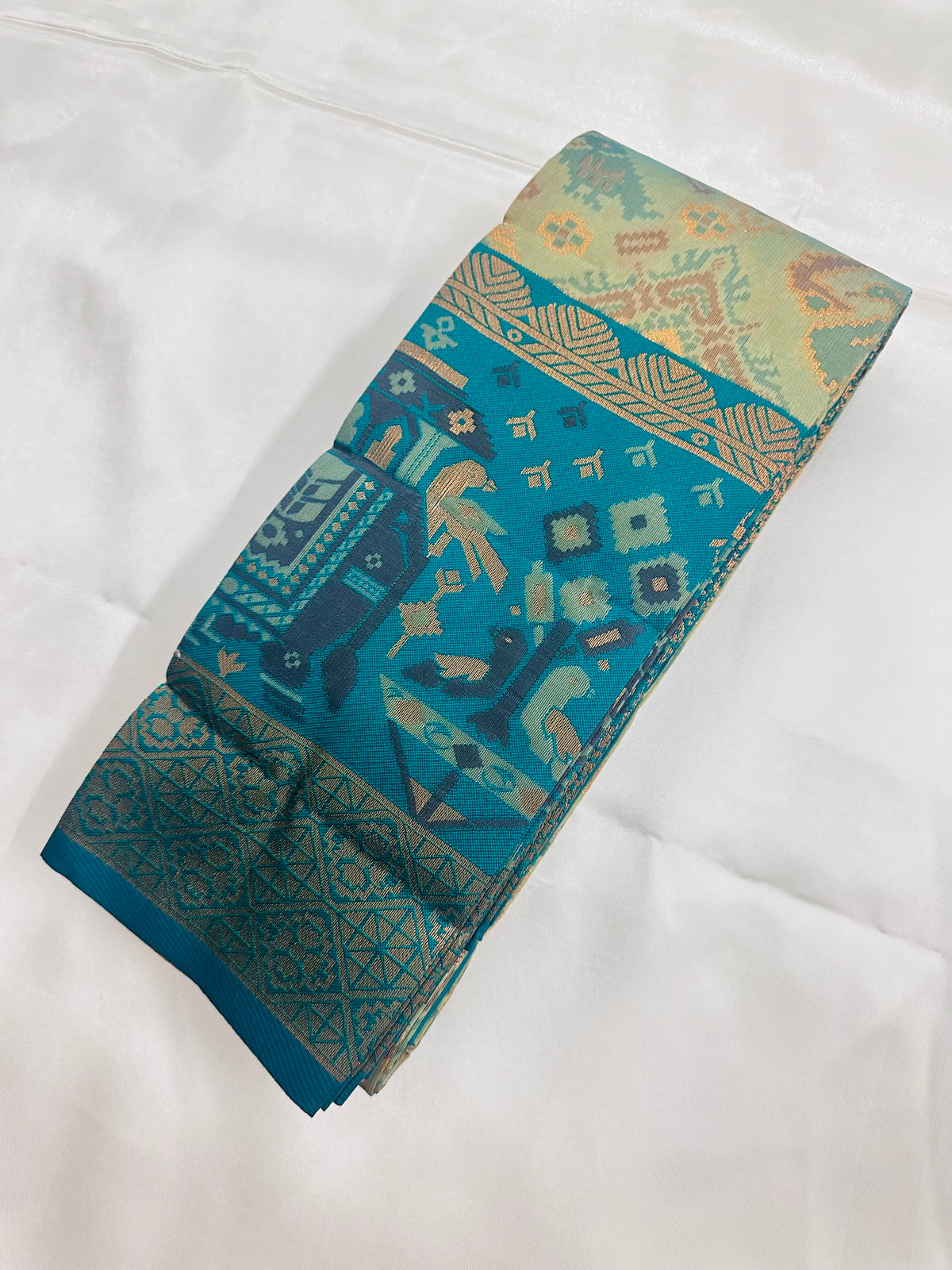 Green —  Cotton Blend Saree