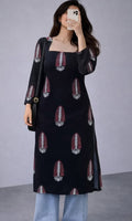 Black Knight - Women's Black Printed Kurti